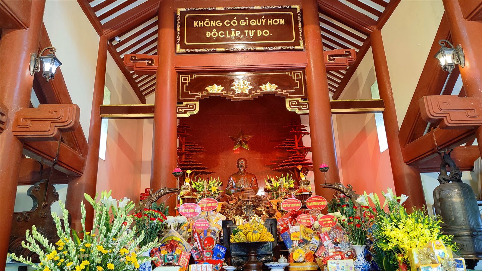 Begin your Hanoi Tours with a scenic adventure